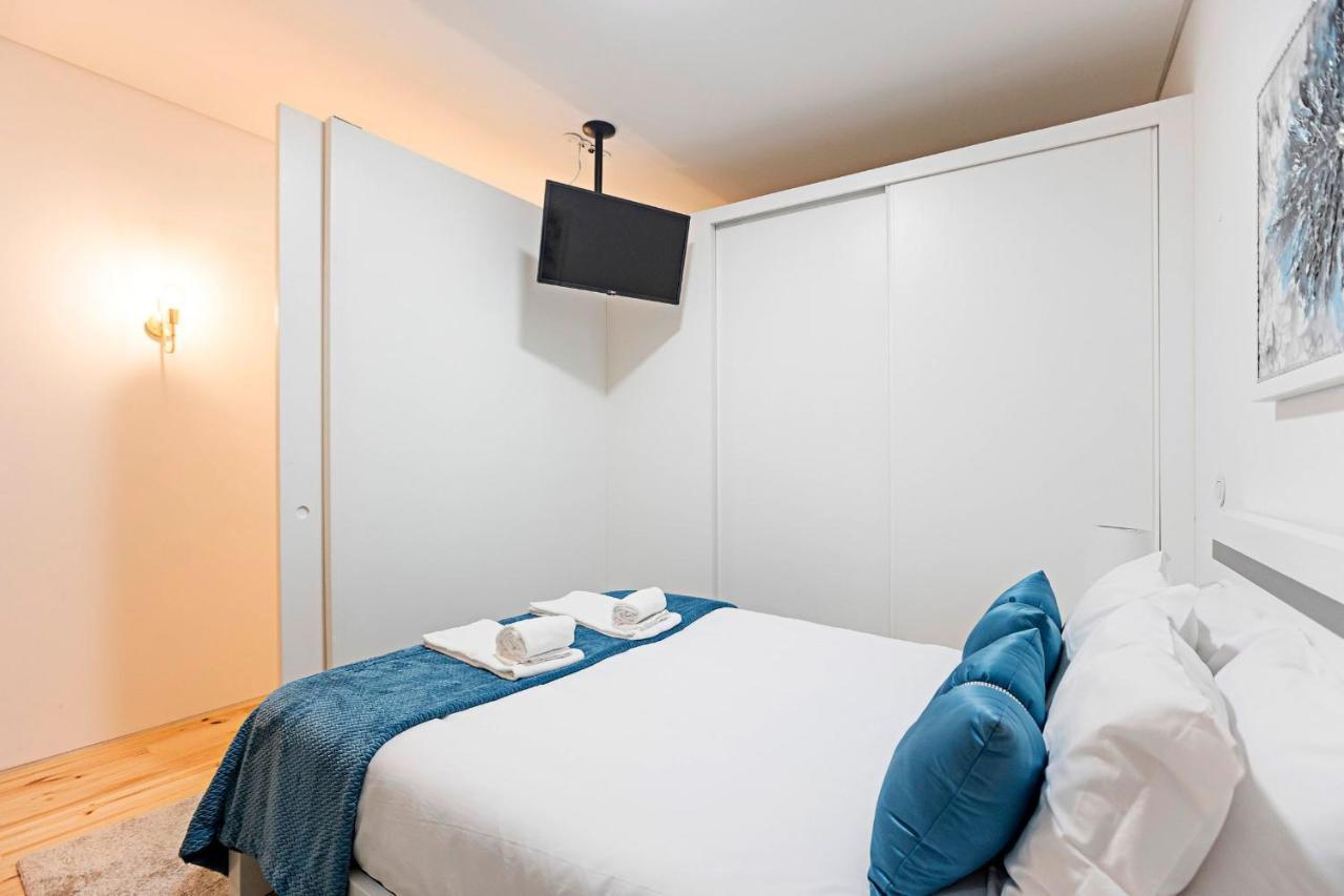 Loios 1Br Flat Downtown By Lovelystay OOporto Esterno foto